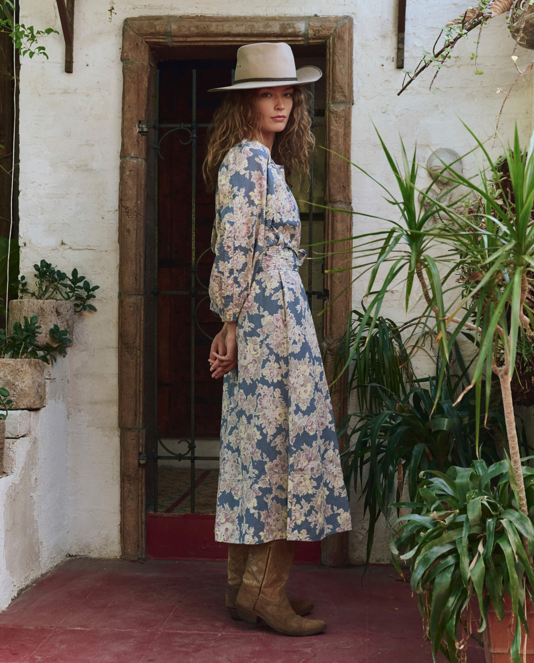 The Pampas Dress. -- Indigo Floral