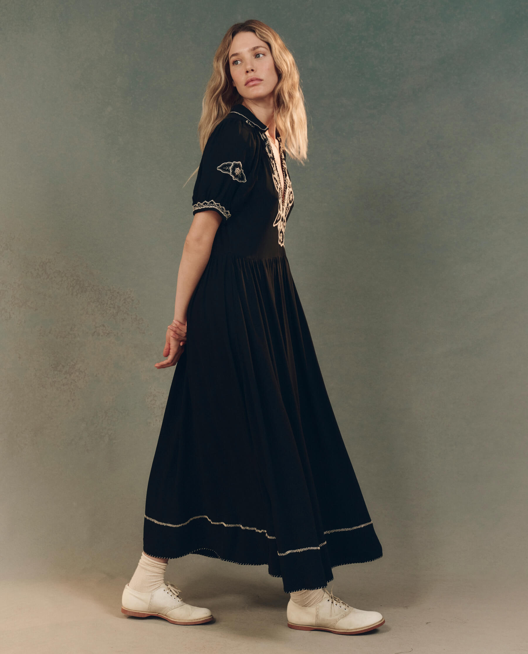 The Elysian Dress. -- Black