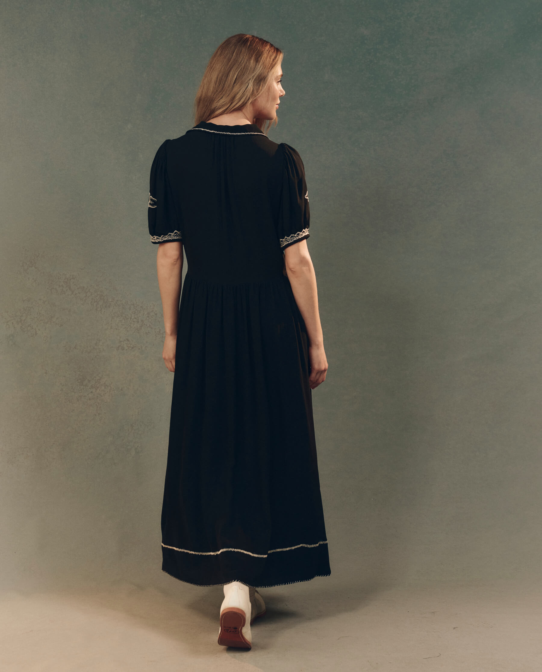The Elysian Dress. -- Black